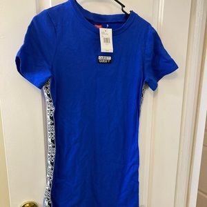 Guess t shirt dress